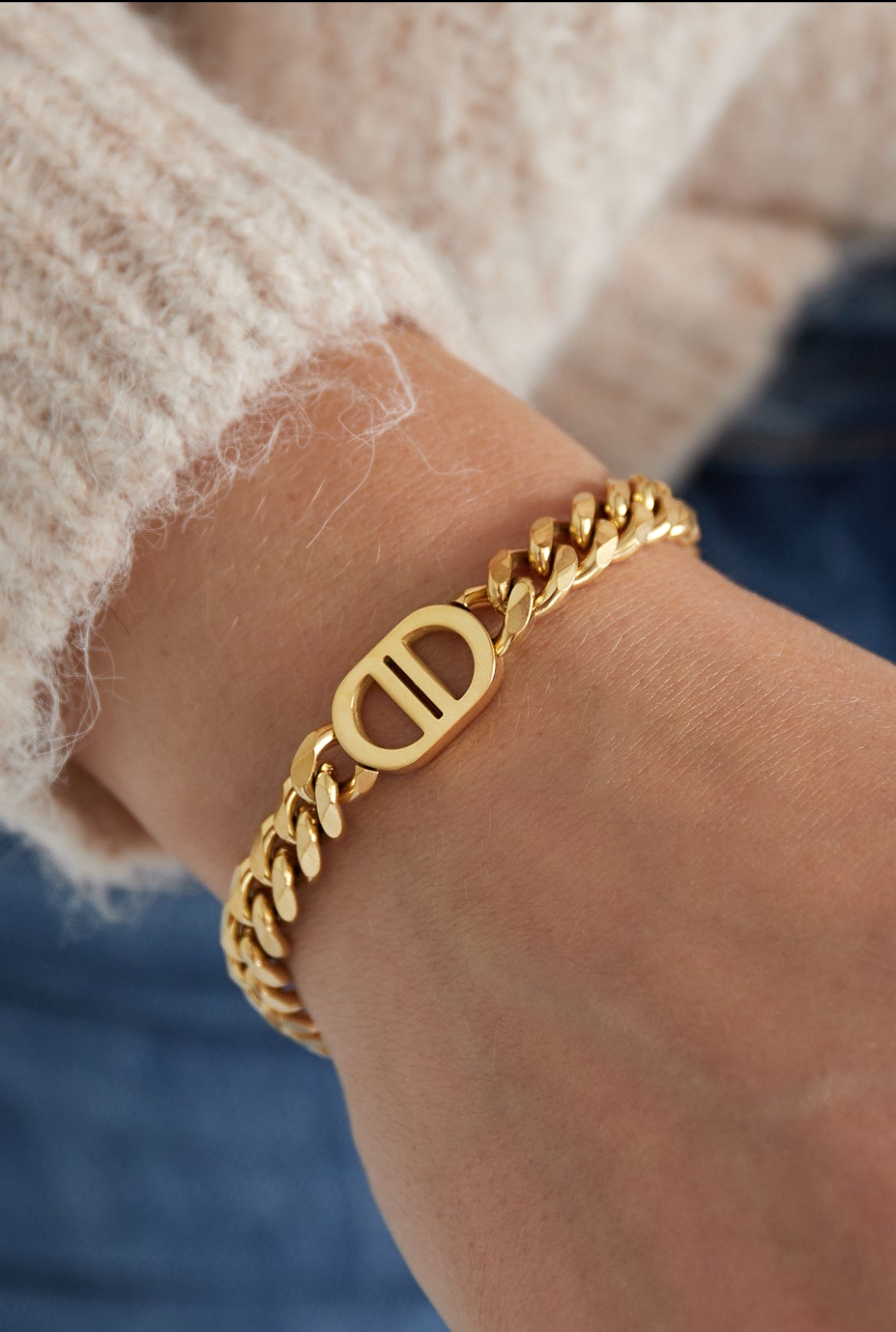 Double D bracelet